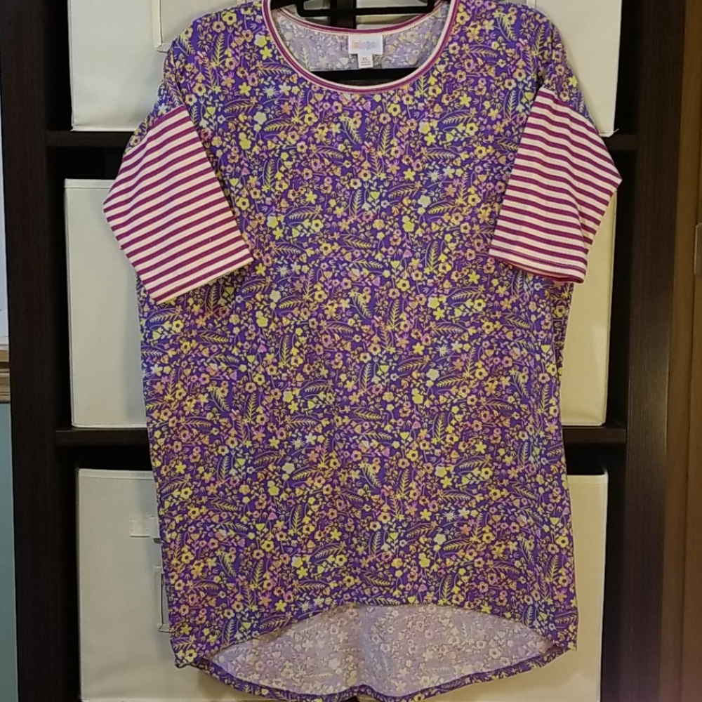 LulaRoe "Irma" Top Unicorn Size XS